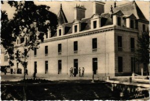 CPM Pont Rean- Le Chateau de la Massaye FRANCE (1022929)