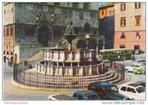 Cars & Bus at Fontana Maggiore, The Major Fountain, Perugia, Umbria, Italy