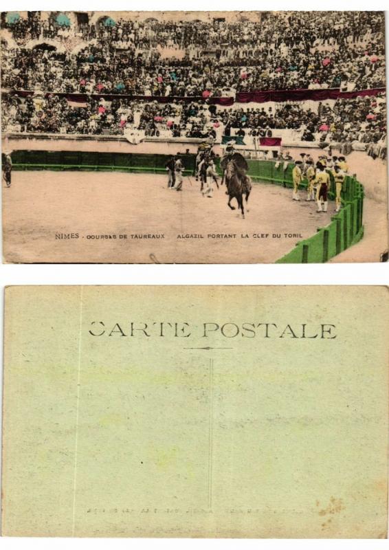 CPA Bullfighting - Nimes - Algazil Portant la Clef du Toril (776138)