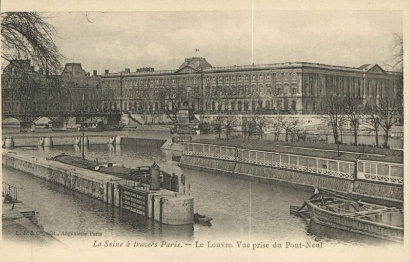 CPA AK La Seine á travers Paris - Le Louvre (143277)