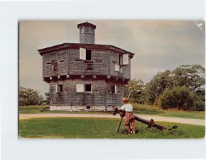 Postcard Fort Edgecomb on Davis Island, at Edgecomb, Maine