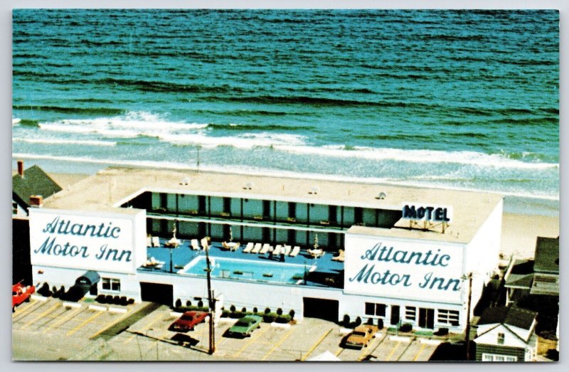 Atlantic Motor Inn Wells Beach Maine Ocean Front View & Swimming Pool Postcard