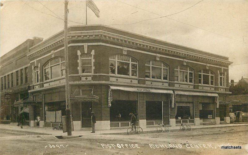 C-1910 Richland Center Wisconsin Post Office RPPC Real photo Bicycle 8780