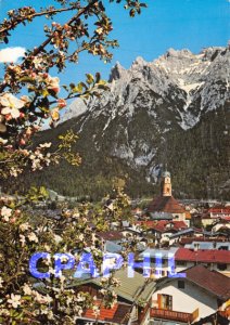 Modern Postcard Mittenwald / Bayr. Alpen
gegen Karwendelgebirge