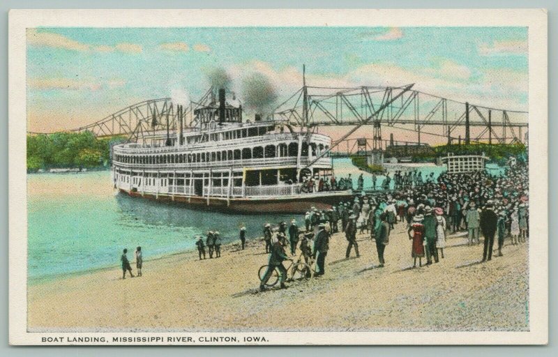 Clinton Iowa~Riverboat Landing~Mississippi River~Bridge~Bicycle~Onlookers~c1920