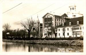 Canada - Manitoba, Winnipeg. Tache Ave., St. Boniface Basilica & Museum - RPPC