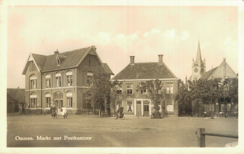 Netherlands Ommen Markt met Postkantoor  Vintage RPPC 07.57