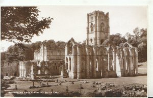 Yorkshire Postcard - Fountain Abbey from The South West - Real Photo  Ref TZ8820