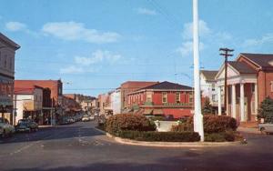 DE - Milford, Walnut Street looking North