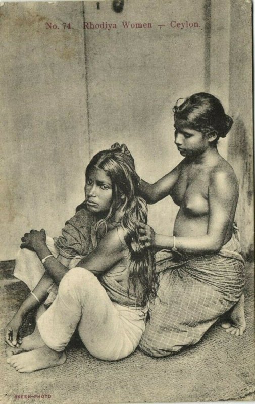 ceylon, Beautiful Native Nude Rodiya Women, Long Hair (1910s) Postcard (1)