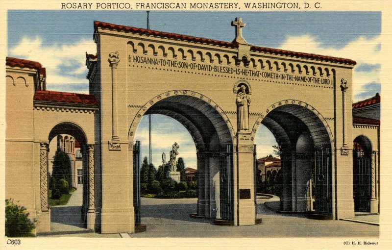 DC - Washington. Franciscan Monastery. Rosary Portico