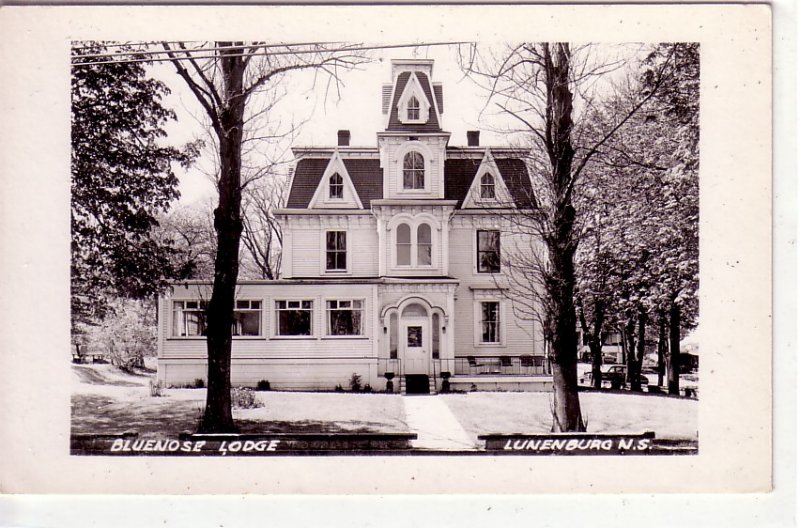 Real Photo ! Bluenose Lodge, Lunenburg, Nova Scotia !