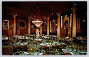 Clearwater FL~Interior Kapok Tree Inn~Gallery Dining Room~Castle Art~Vintage PC
