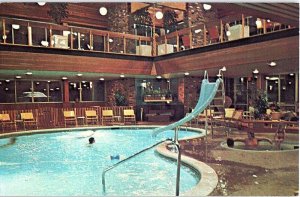 Postcard HOTEL SCENE Chatham Ontario ON AJ0629