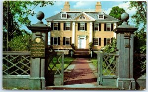 Postcard - The Longfellow House - Cambridge, Massachusetts