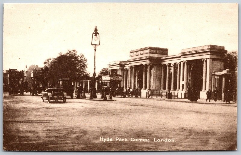 Vtg London England UK Hyde Park Corner Street View Old Cars Light 1910s Postcard