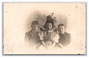 RPPC Adorable Children Studio View Girl w Huge Bow in Hair UNP Postcard H18