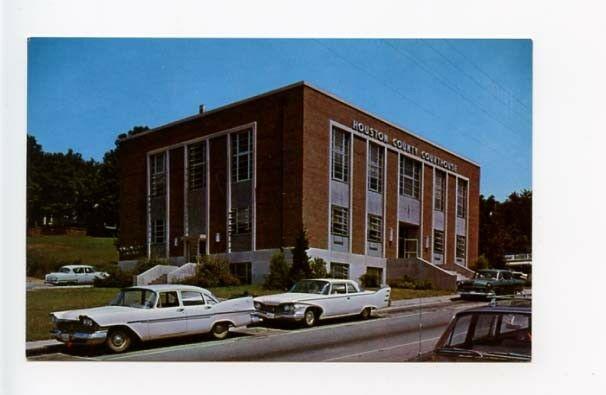 Erin TN Houston County Court House Old Cars Postcard