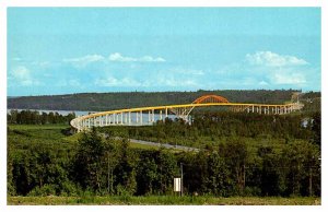 Postcard BRIDGE SCENE Port Mann Bridge British Columbia BC AP1388