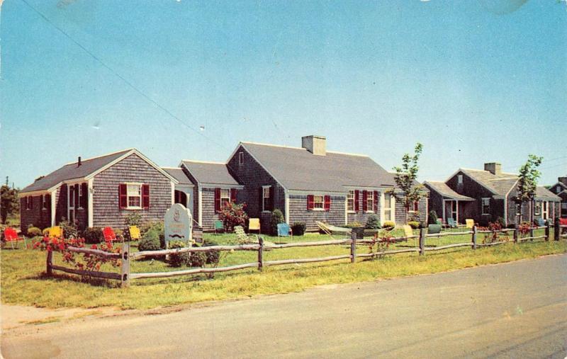 HYANNIS, MA Massachusetts  CAPTAIN GOSNOLD VILLAGE COTTAGES   c1950s Postcard