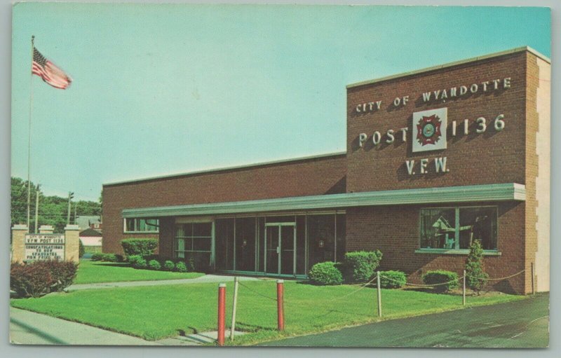 Wyandotte Michigan~V.F.W. Post 1136~Flag Pole~1960's Postcard 