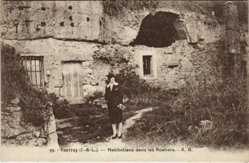 CPA VOUVRAY - Habitations dans les rochers (146536)