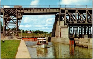 St Andrews Locks Lockport Manitoba Red River Vintage Postcard