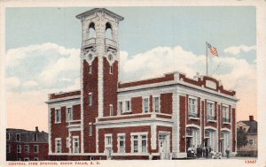 SIOUX FALLS SOUTH DAKOTA~CENTRAL FIRE STATION POSTCARD