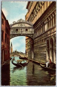 Postcard Venice Italy Ponte dei Sospiri Gondolas Canal 1910s DB View