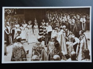 Royal Coronation THE CROWNING, WESTMINSTER ABBEY 1953 RP Valentine C39