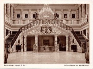 Postcard Germany - Sektkellereien Henkell & Co. - Reception Hall with Entrance