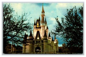 Vintage 1970's Postcard Walt Disney World Cinderella Castle Fantasyland Orlando