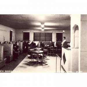 RPPC - Interior View of Red's Good Food in Arnolds Park,Iowa