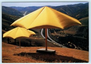 CHRISTO Art Exhibit THE UMBRELLAS JAPAN California Site 1991 - 4x6 Postcard