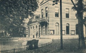 Netherlands Postkantoor en Gemeentehuis Doorn Vintage Postcard 07.61