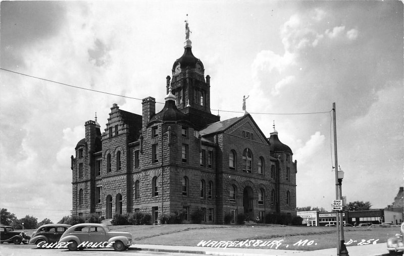 F44/ Warrensburg Missouri RPPC Postcard c1950s Court House Building