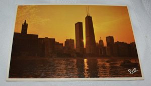 Skyline of Chicago Illinois Postcard Pitt Souvenirs Inc. PSI-128
