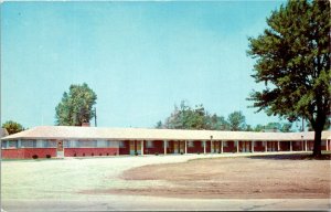 Postcard MI Standish Motel on U. S. 23 at the Junction of M-76 1960s F22