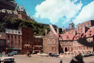 CONTINENTAL SIZE POSTCARD LOWER QUEBEC CITY PROVINCE OF QUEBEC CANADA 1970s