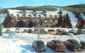 Canada ST. SAUVEUR DES MONTS P. Q. Lodge & Motel Skiing, Postcard.