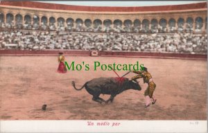 Spain Postcard - Spanish Bullfighting - Un Medio Par Ref.RS30967