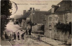 CPA BINAS - Rue de CHATEAUDUN (cote Sud) (741051)