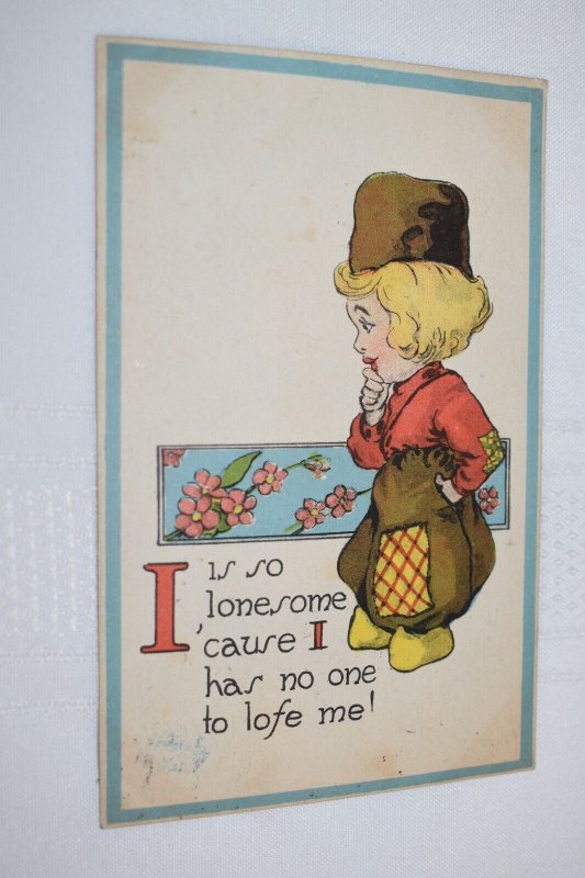Ils so lonesome Valentine Humor Postcard no. 2