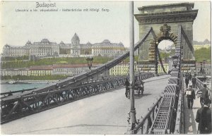 Budapest Capitol of Hungary Lanczhid a Kir Varpalotaval Kettenbrucke Mit Konegl