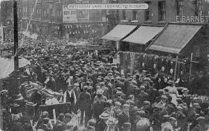 BR81319 looking to aldgate  petticoat lane london uk