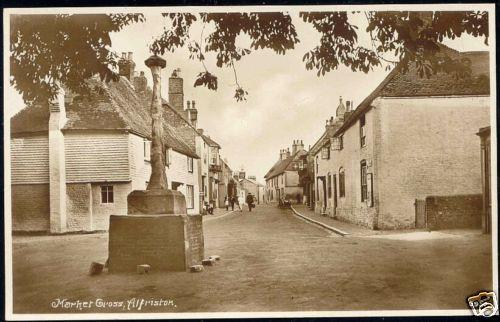 sussex, ALFRISTON, Market Cross (1950s) RPPC