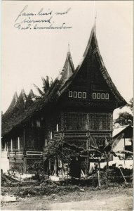 PC real photo postcard PADANG huis INDONESIA (a18499)