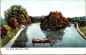 Massachsetts Worcester Boating In Elm Park