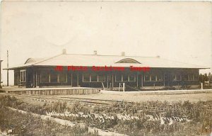 Depot, Montana, Belfry, RPPC, Yellowstone Park Railway Station, Holmboe & White