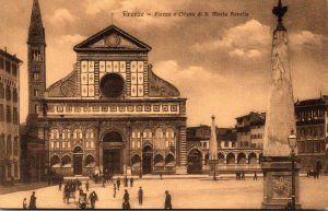 Italy Firenze Piazza e Chiesa di Santa Maria Novella